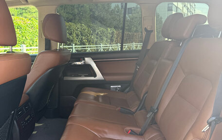 Toyota Land Cruiser 200, 2014 год, 3 400 000 рублей, 6 фотография