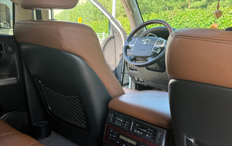 Toyota Land Cruiser 200, 2014 год, 3 400 000 рублей, 2 фотография