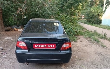 Daewoo Nexia I рестайлинг, 2010 год, 130 000 рублей, 3 фотография
