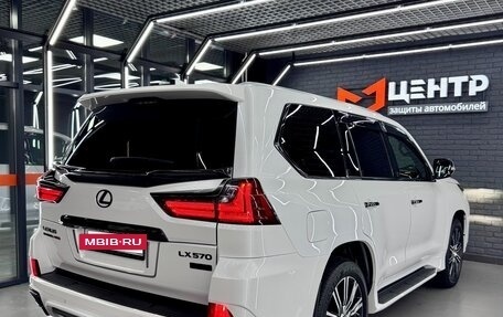 Lexus LX III, 2019 год, 11 290 000 рублей, 17 фотография