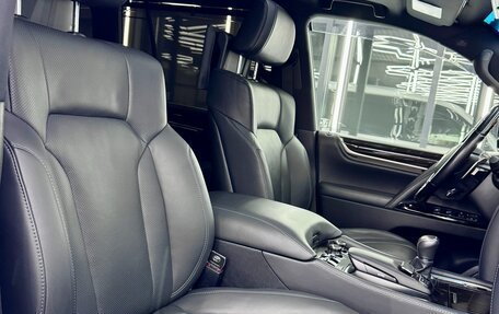 Lexus LX III, 2019 год, 11 290 000 рублей, 33 фотография
