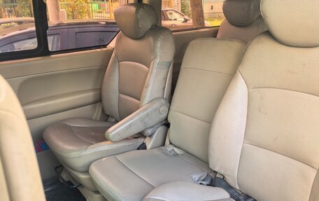 Hyundai Grand Starex Grand Starex I рестайлинг 2, 2010 год, 1 200 000 рублей, 7 фотография