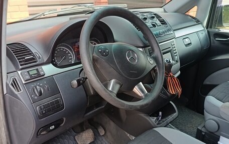 Mercedes-Benz Viano, 2013 год, 2 490 000 рублей, 4 фотография