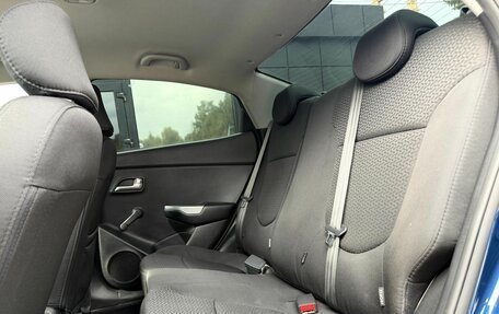 KIA Rio III рестайлинг, 2015 год, 1 049 000 рублей, 18 фотография