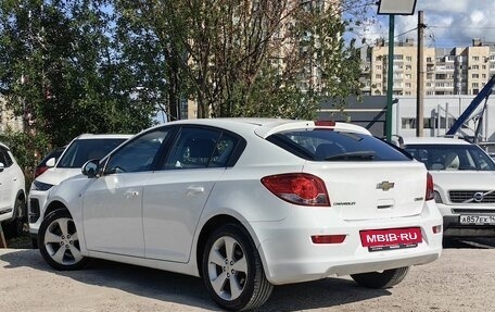 Chevrolet Cruze II, 2013 год, 689 000 рублей, 8 фотография