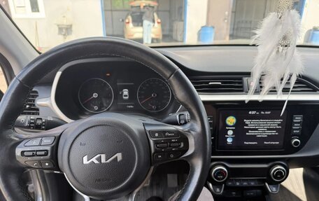 KIA Rio IV, 2021 год, 1 900 000 рублей, 9 фотография
