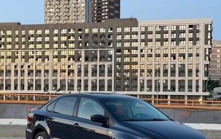 Volkswagen Polo VI (EU Market), 2016 год, 1 000 000 рублей, 1 фотография