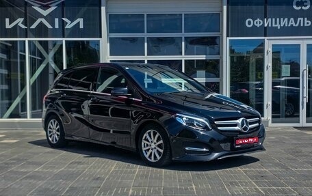 Mercedes-Benz B-Класс, 2016 год, 1 100 000 рублей, 1 фотография