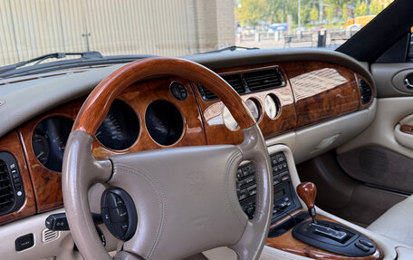 Jaguar XK II рестайлинг 2, 1997 год, 2 250 000 рублей, 21 фотография