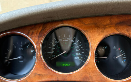 Jaguar XK II рестайлинг 2, 1997 год, 2 250 000 рублей, 25 фотография