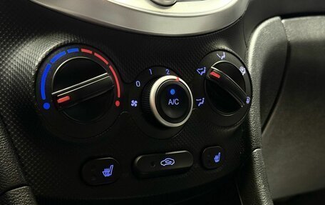 Hyundai Solaris II рестайлинг, 2013 год, 799 000 рублей, 19 фотография
