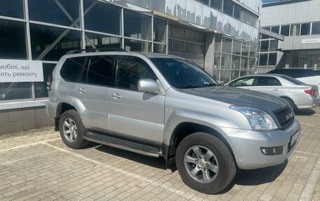 Toyota Land Cruiser Prado 120 рестайлинг, 2006 год, 1 950 000 рублей, 4 фотография