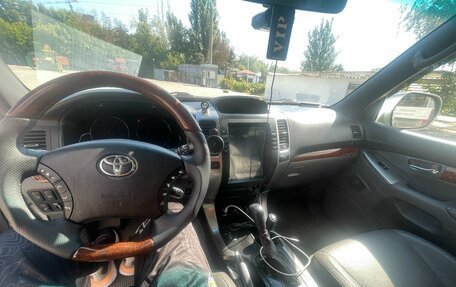 Toyota Land Cruiser Prado 120 рестайлинг, 2006 год, 1 950 000 рублей, 5 фотография