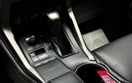 Lexus NX I, 2018 год, 3 099 000 рублей, 17 фотография