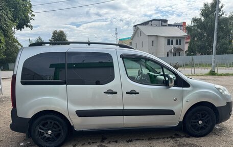 Peugeot Partner II рестайлинг 2, 2014 год, 660 000 рублей, 3 фотография