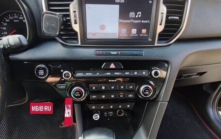 KIA Sportage IV рестайлинг, 2017 год, 2 350 000 рублей, 16 фотография
