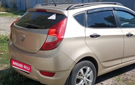 Hyundai Solaris II рестайлинг, 2014 год, 699 000 рублей, 3 фотография
