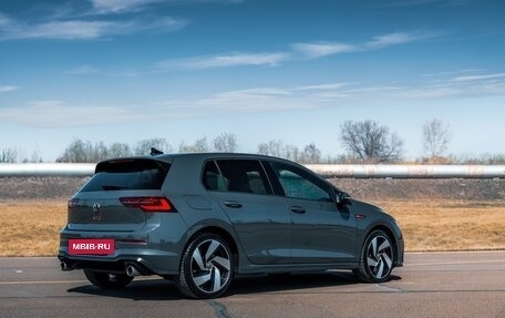 Volkswagen Golf GTI, 2021 год, 4 150 000 рублей, 2 фотография