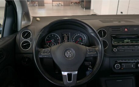 Volkswagen Golf Plus II, 2013 год, 935 000 рублей, 14 фотография