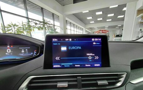 Peugeot 5008 II, 2018 год, 1 900 000 рублей, 23 фотография