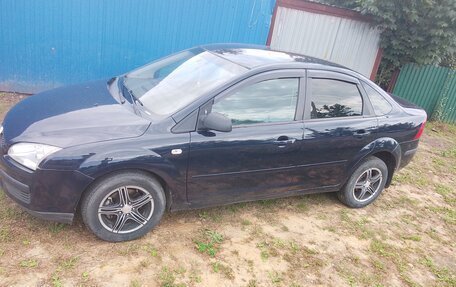 Ford Focus II рестайлинг, 2005 год, 240 000 рублей, 2 фотография