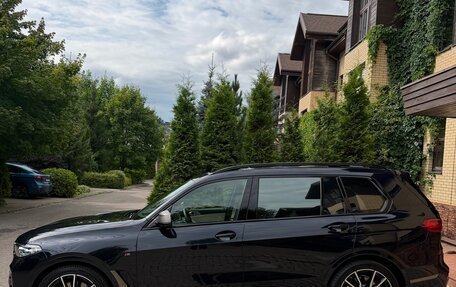 BMW X7, 2021 год, 9 600 000 рублей, 3 фотография