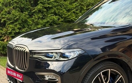 BMW X7, 2021 год, 9 600 000 рублей, 10 фотография