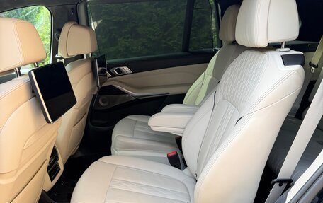 BMW X7, 2021 год, 9 600 000 рублей, 13 фотография