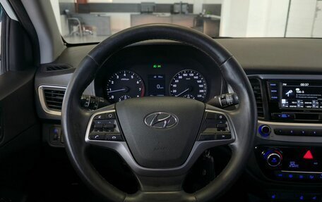 Hyundai Solaris II рестайлинг, 2018 год, 1 299 000 рублей, 9 фотография