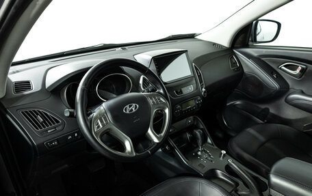 Hyundai ix35 I рестайлинг, 2011 год, 818 000 рублей, 11 фотография