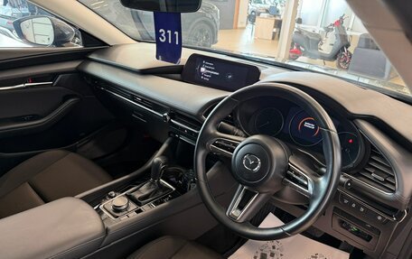 Mazda 3, 2020 год, 2 199 900 рублей, 11 фотография