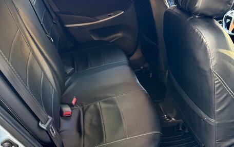 Hyundai Solaris II рестайлинг, 2011 год, 398 000 рублей, 10 фотография