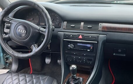 Audi A6, 1998 год, 395 000 рублей, 14 фотография