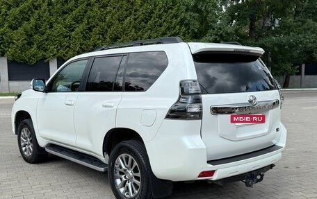 Toyota Land Cruiser Prado 150 рестайлинг 2, 2016 год, 3 999 999 рублей, 6 фотография