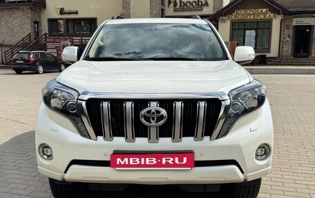 Toyota Land Cruiser Prado 150 рестайлинг 2, 2016 год, 3 999 999 рублей, 12 фотография