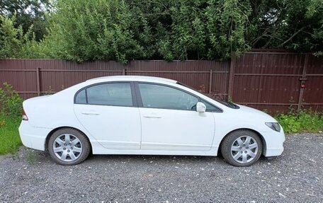 Honda Civic VIII, 2011 год, 730 000 рублей, 2 фотография