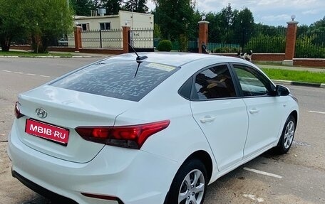 Hyundai Solaris II рестайлинг, 2018 год, 685 000 рублей, 4 фотография