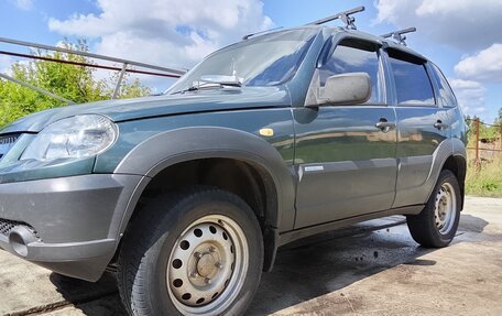 Chevrolet Niva I рестайлинг, 2011 год, 550 000 рублей, 10 фотография