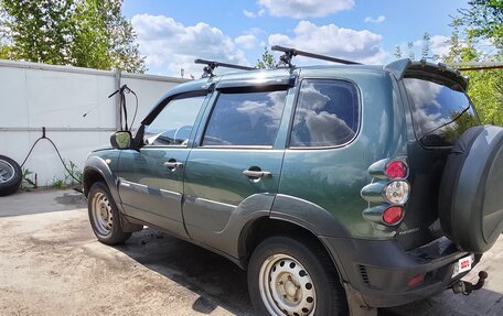 Chevrolet Niva I рестайлинг, 2011 год, 550 000 рублей, 4 фотография