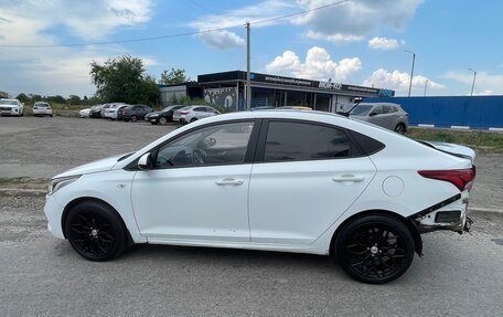 Hyundai Solaris II рестайлинг, 2019 год, 615 000 рублей, 6 фотография