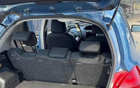 Toyota Yaris III рестайлинг, 2008 год, 600 000 рублей, 6 фотография