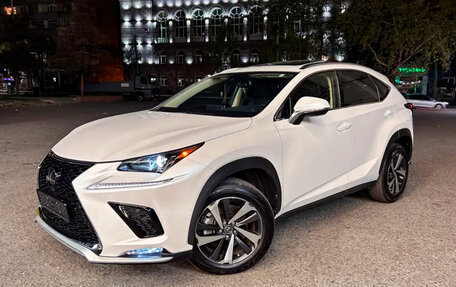 Lexus NX, 2022 год, 3 600 000 рублей, 1 фотография