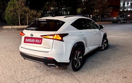 Lexus NX, 2022 год, 3 600 000 рублей, 5 фотография