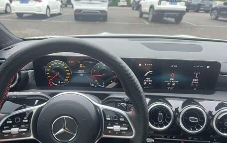 Mercedes-Benz A-Класс, 2022 год, 2 320 000 рублей, 8 фотография