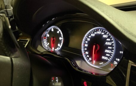 Audi A8, 2015 год, 2 349 000 рублей, 15 фотография