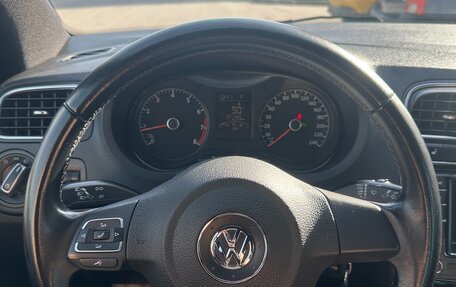 Volkswagen Polo VI (EU Market), 2014 год, 980 000 рублей, 19 фотография