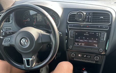 Volkswagen Polo VI (EU Market), 2014 год, 980 000 рублей, 18 фотография