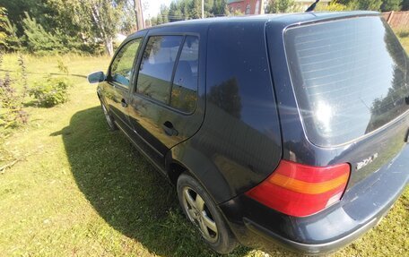 Volkswagen Golf IV, 2001 год, 210 000 рублей, 3 фотография