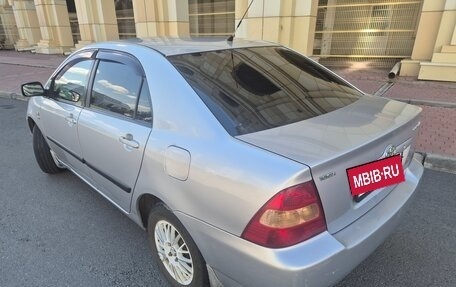 Toyota Corolla, 2004 год, 215 000 рублей, 3 фотография