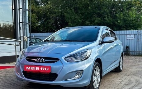 Hyundai Solaris II рестайлинг, 2011 год, 859 000 рублей, 4 фотография
